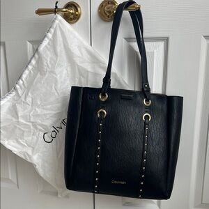Beautiful and large Calvin Klein tote bag